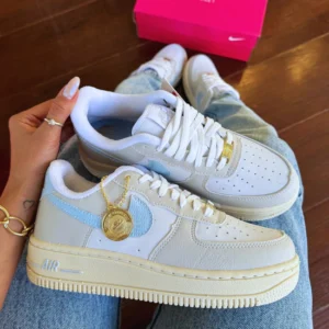 Tênis Nike Air Force 1 SE Sisterhood - Azul 1