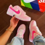 Tenis Nike SB Dunk Low - Tripple Pink 3